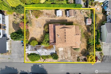 831 Puget Dr, Edmonds, WA 98020 - photo 2