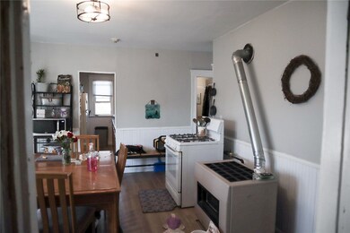 68 5th Ave, Woonsocket, RI 02895 - photo 3