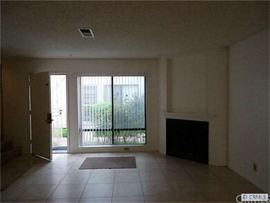 Living room with Fire Place