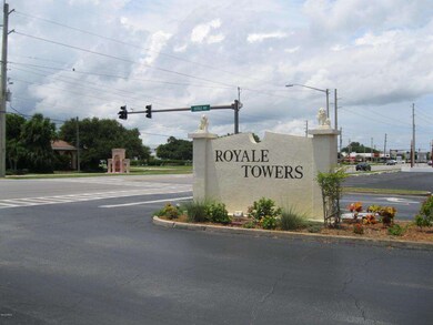 Royal Towers Entrance