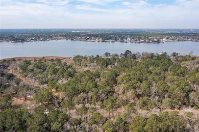 2309 Riverforest Rd unit 3, Mobile, AL 36605 - photo 2