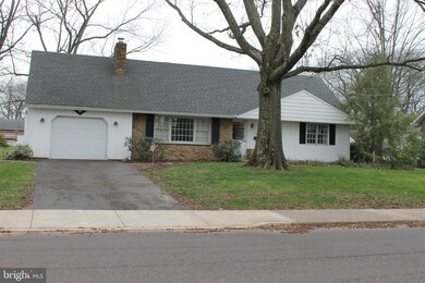 432 E Summit St, Souderton, PA 18964 - photo 2