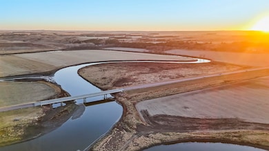 43838 NE Jim River Rd, Utica, SD 57067 - photo 3