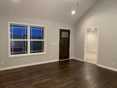 101 Shelbyville Mills Rd, Shelbyville, TN 37161 - photo 6