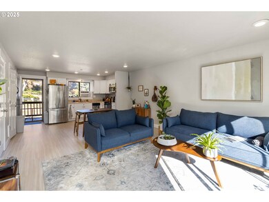 105 James St unit 4, Longview, WA 98632 - photo 3