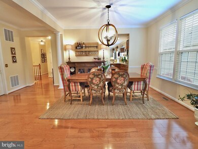 3712 Russett Maple Ct, Dumfries, VA 22025 - photo 5