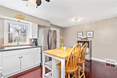 11523 W 69th Terrace, Shawnee, KS 66203 - photo 6