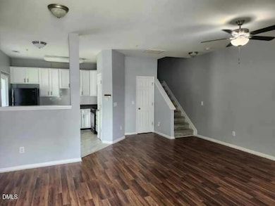 8620 Neuse Club Ln unit 111, Raleigh, NC 27616 - photo 3