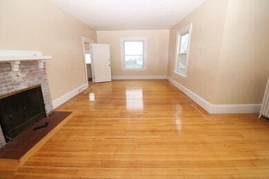 115 Ocean St unit 2, Lynn, MA 01902 - photo 2