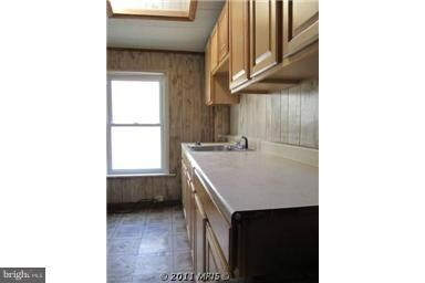 1146 W Lombard St, Baltimore, MD 21223 - photo 7