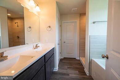 98 Chandler Dr, Shepherdstown, WV 25443 - photo 6