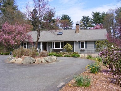 560 High St, Hanson, MA 02341 - photo 2