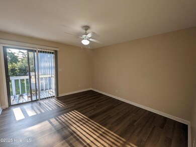 2515 Flint Dr unit A8, Wilmington, NC 28401 - photo 7