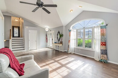 10318 Snead St, Crown Point, IN 46307 - photo 3