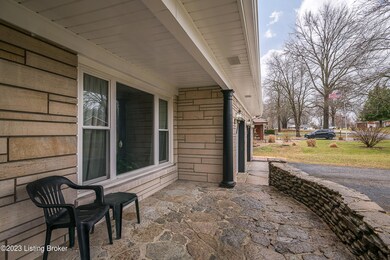 1346 Frances Dr, New Albany, IN 47150 - photo 5