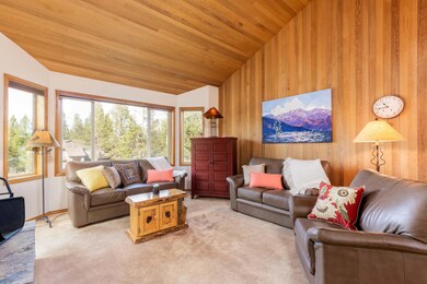 17867 Paper Birch Ln, Sunriver, OR 97707 - photo 3