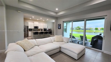 4625 Citrus Blossom Ct, Loxahatchee, FL 33470 - photo 3