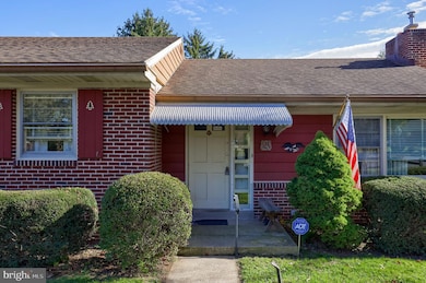 136 Springhouse Rd, Lancaster, PA 17603 - photo 6