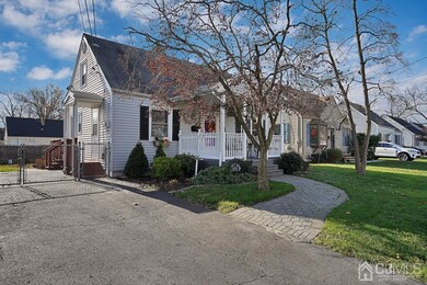 332 Edgeworth St, Middlesex, NJ 08846 - photo 3