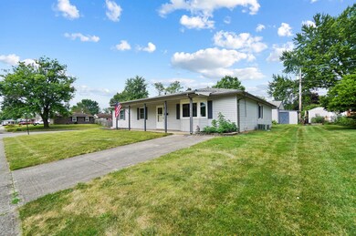 1595 N Texas Ct, Xenia, OH 45385 - photo 2