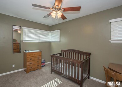 2138 Hickory Grove Rd, Davenport, IA 52804 - photo 7