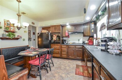 7866 7th St, Slatington, PA 18080 - photo 7