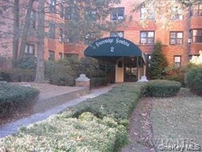 2 Greenridge Ave unit 2E, White Plains, NY 10605 - photo 2