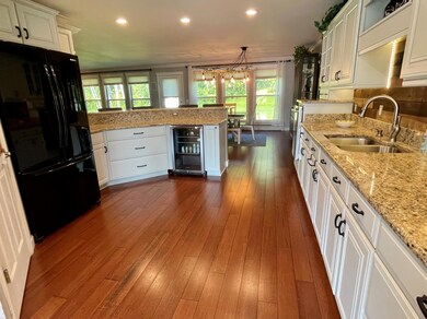 Kitchen (9)