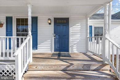 7329 Fleetwood Ct, Warrenton, VA 20187 - photo 5