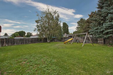 303 2nd St W, Declo, ID 83323 - photo 7