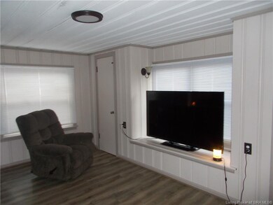 1714 Lilly Ln, New Albany, IN 47150 - photo 5