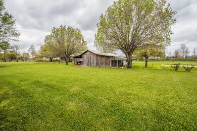 1.25 Acres w Cypress Barn