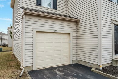 attached 1 car garage
