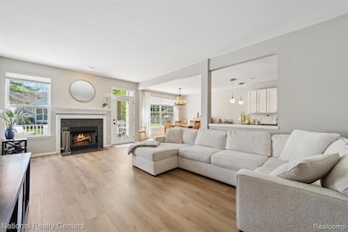 Spacious Great Room