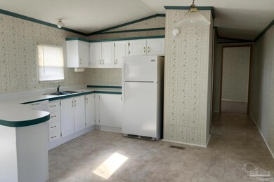 3226 Muldoon Rd unit A, Pensacola, FL 32526 - photo 6