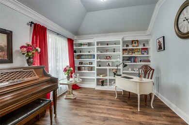 7405 Comis Dr, North Richland Hills, TX 76182 - photo 3