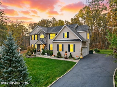 603 Washington Crossing, East Stroudsburg, PA 18301 - photo 2