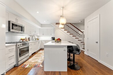 812 E 6th St unit 11, Boston, MA 02127 - photo 6