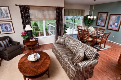 5348 Spring Ridge Dr E, Macungie, PA 18062 - photo 6