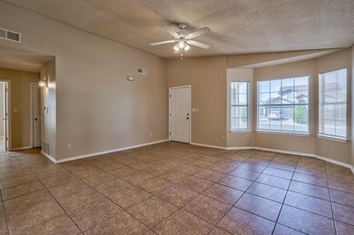 14280 Desert Sunset Dr, Horizon City, TX 79928 - photo 7
