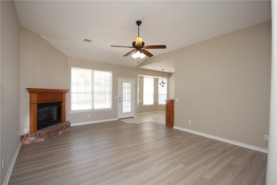 1305 Sanford Dr, Bentonville, AR 72712 - photo 4