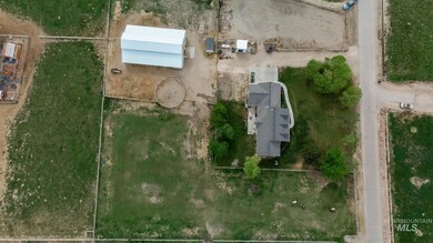 2675 Kingsway Dr, Homedale, ID 83628 - photo 7