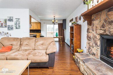 Living Room_CG_2583-SMALL