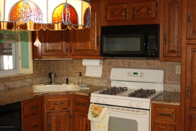 346 Chesterton Ave, Staten Island, NY 10306 - photo 6