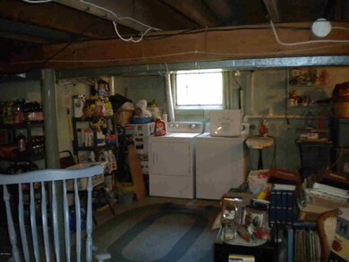 32 Patton Dr, Queensbury, NY 12804 - photo 7