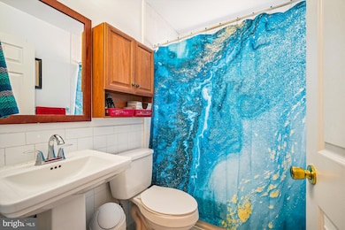 7314 Inzer St, Springfield, VA 22151 - photo 4