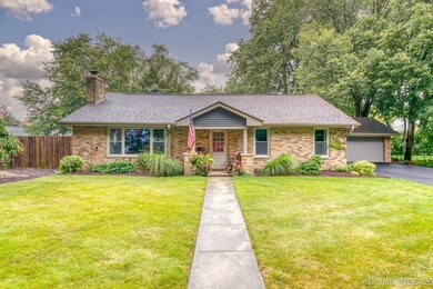 233 S Gladstone Ave, Aurora, IL 60506 - photo 2