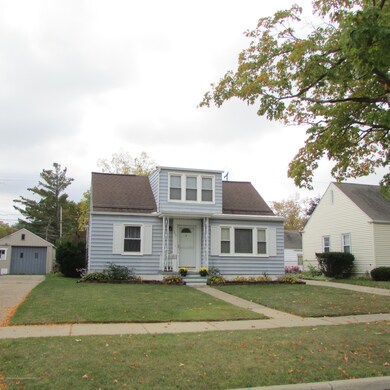 1617 W Barnes Ave, Lansing, MI 48910 - photo 2