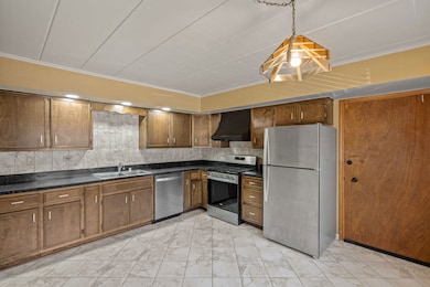 unlisted-address, Oak Park, IL 60302 - photo 4