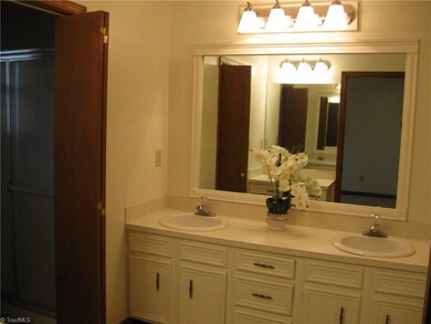 double vanity, separate shower- MBR- Main level